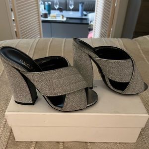 BNWOT Gucci Silver Mules